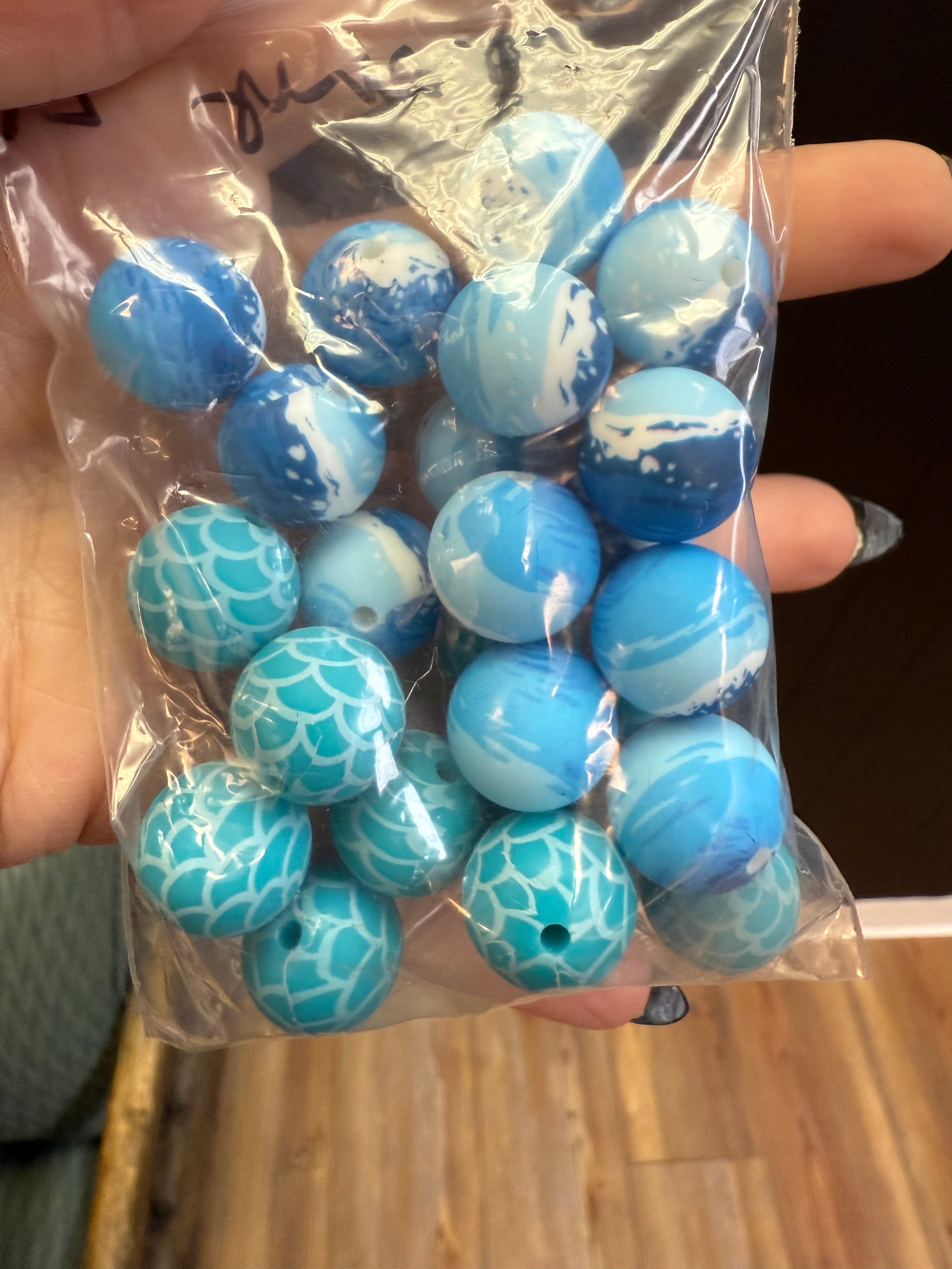 PACK OF 24 BEACHY MIX