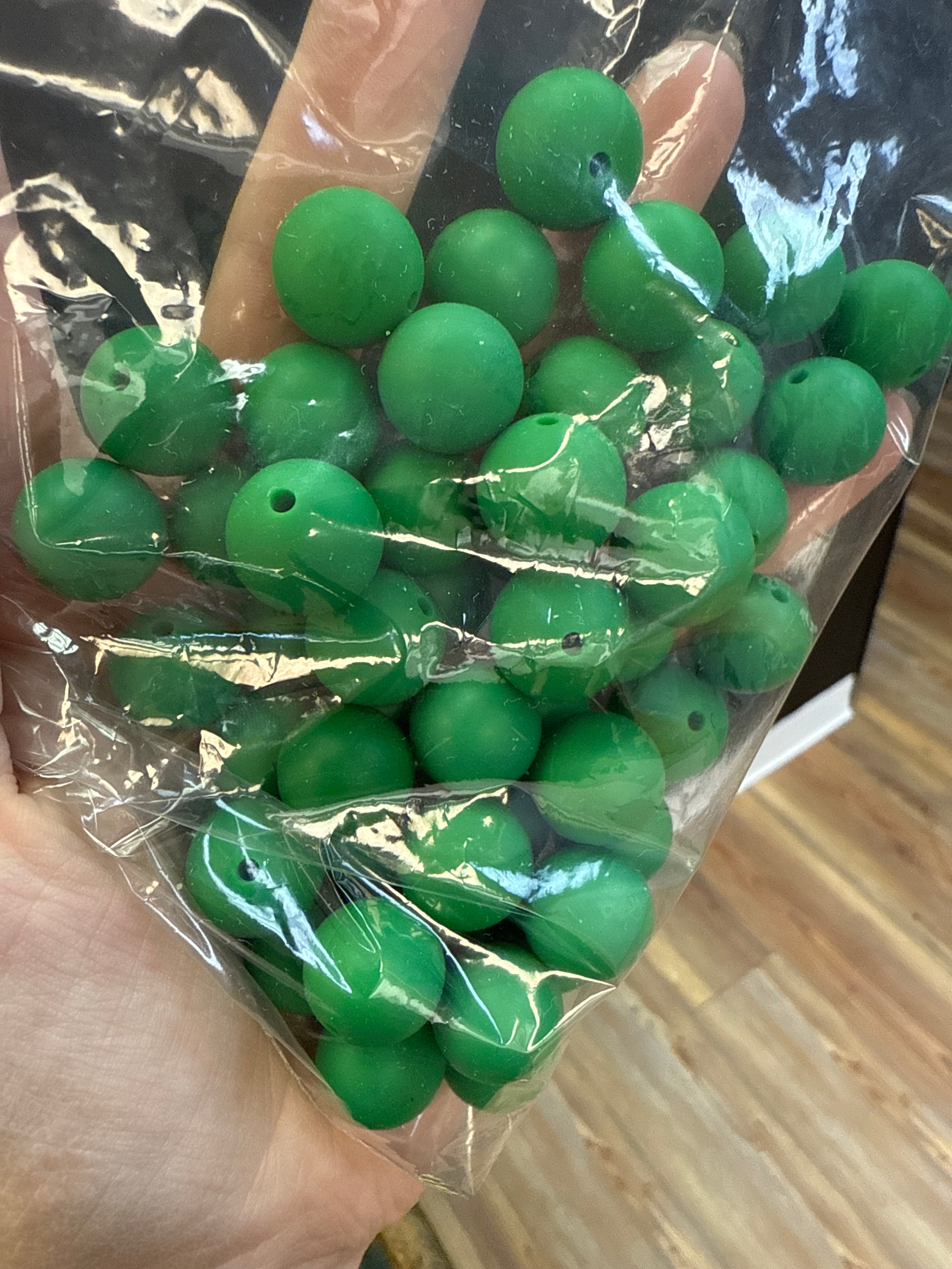 PACKS OF 15MM FOREST GREEN