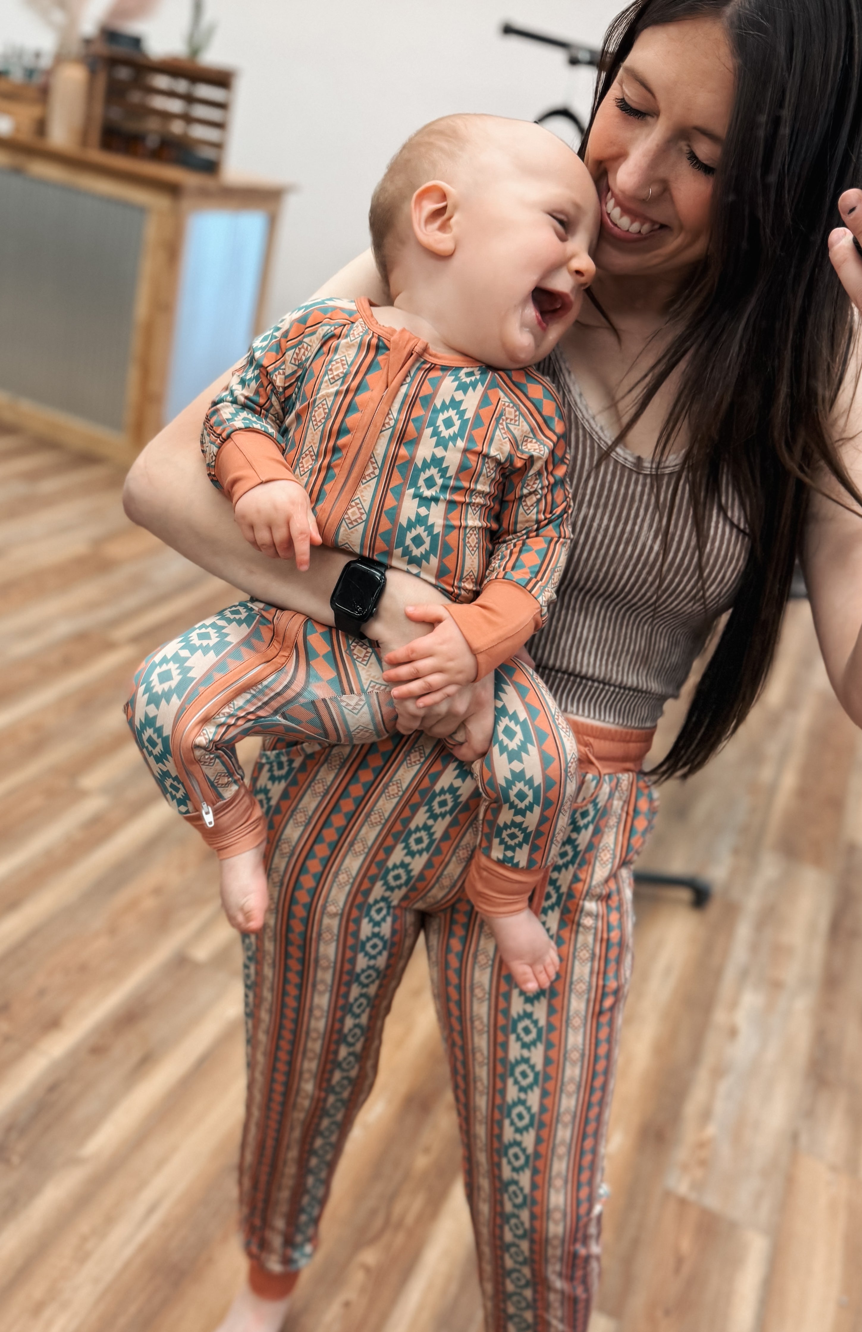 EXCLUSIVE WESTERN DREAM AZTEC BAMBOO ADULT JOGGERS