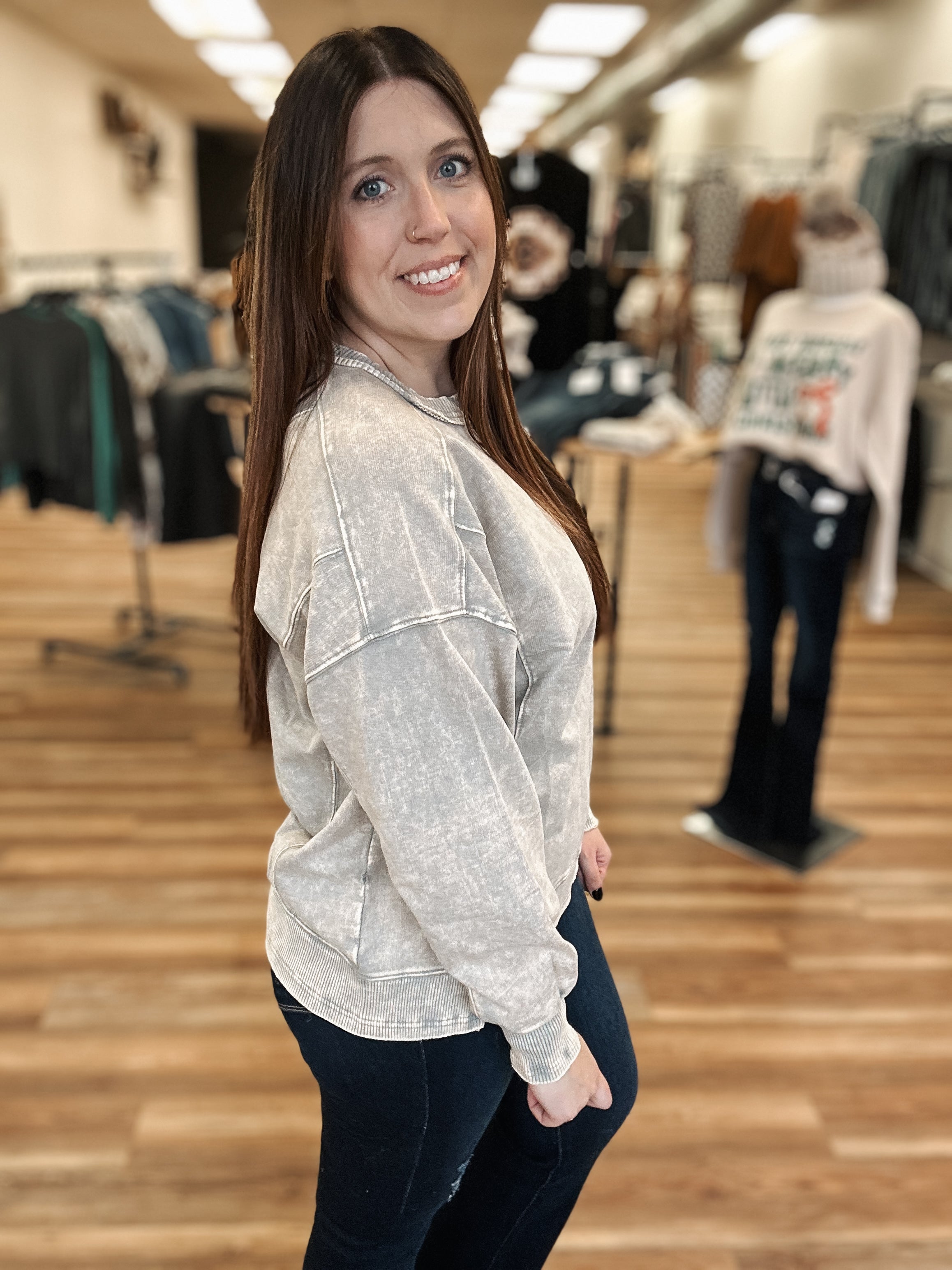 DISTRESSED ACID WASH PULLOVER - SLEET