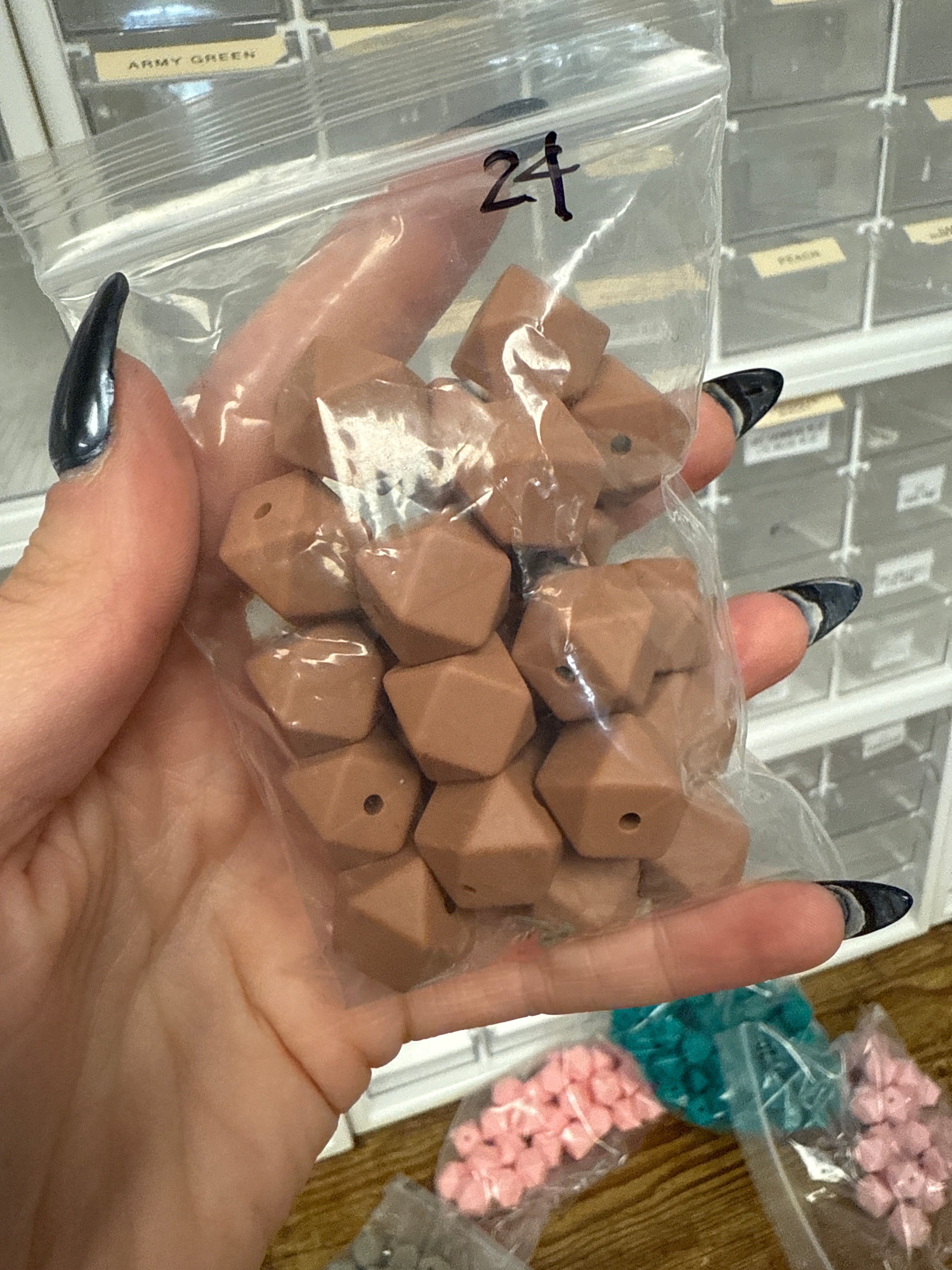PACK OF 24 PEANUT HEX