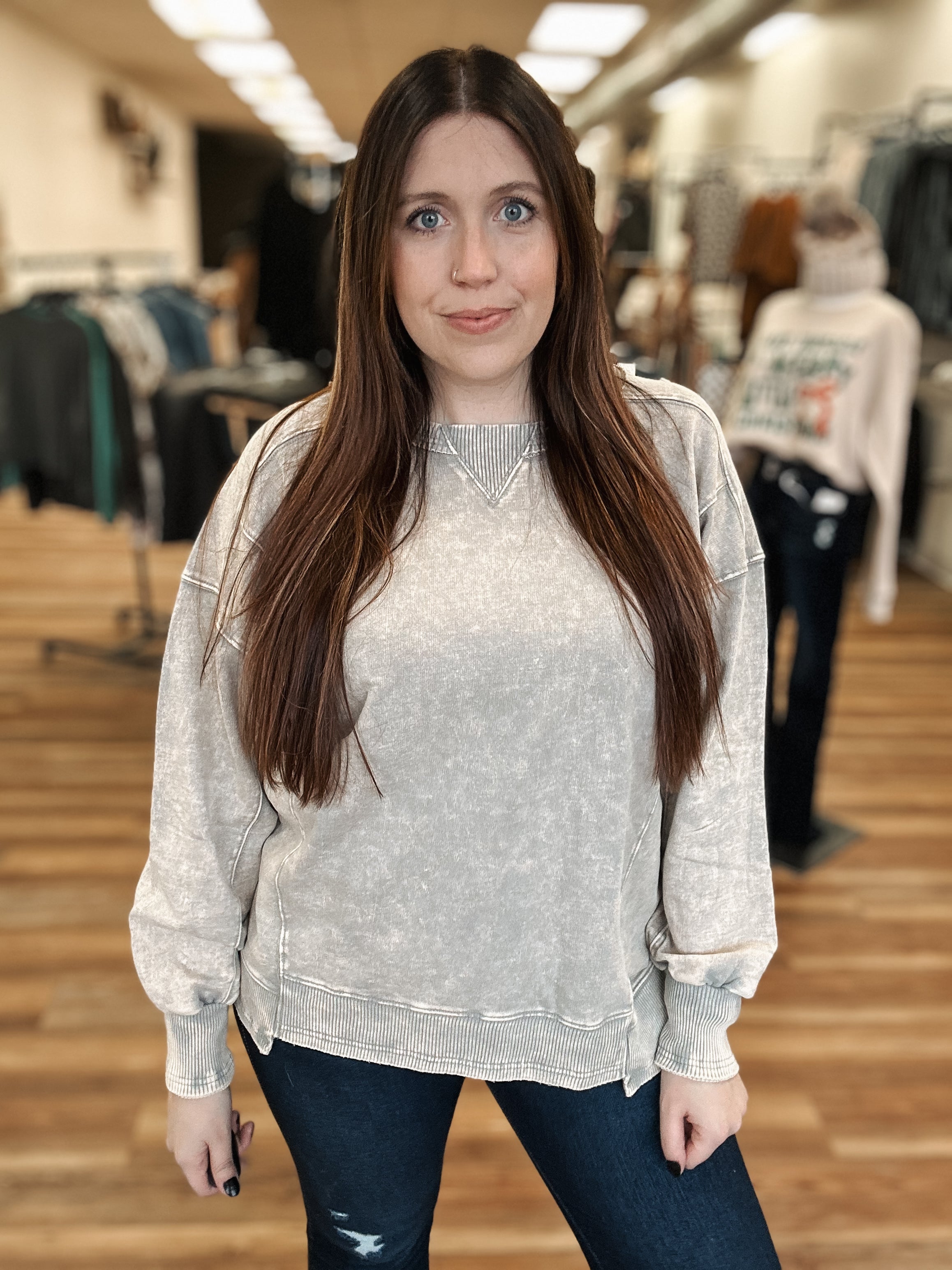 DISTRESSED ACID WASH PULLOVER - SLEET