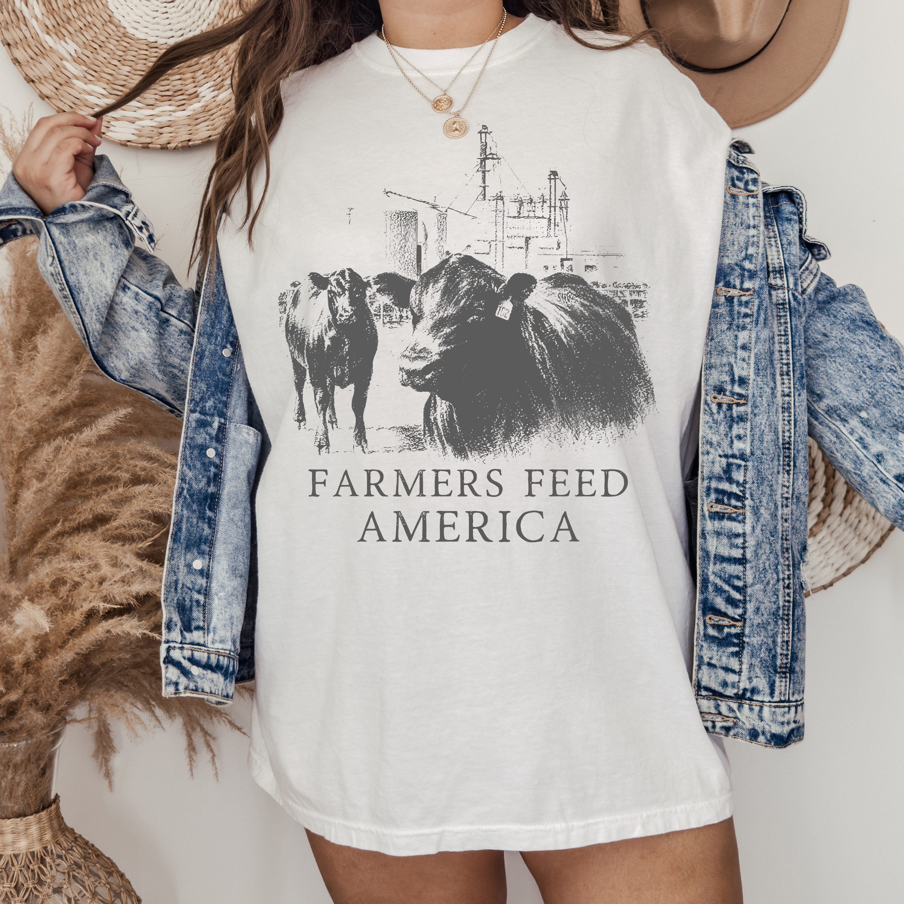 FARMERS FEED AMERICA GRAPHIC SHIRT OR SWEATSHIRT