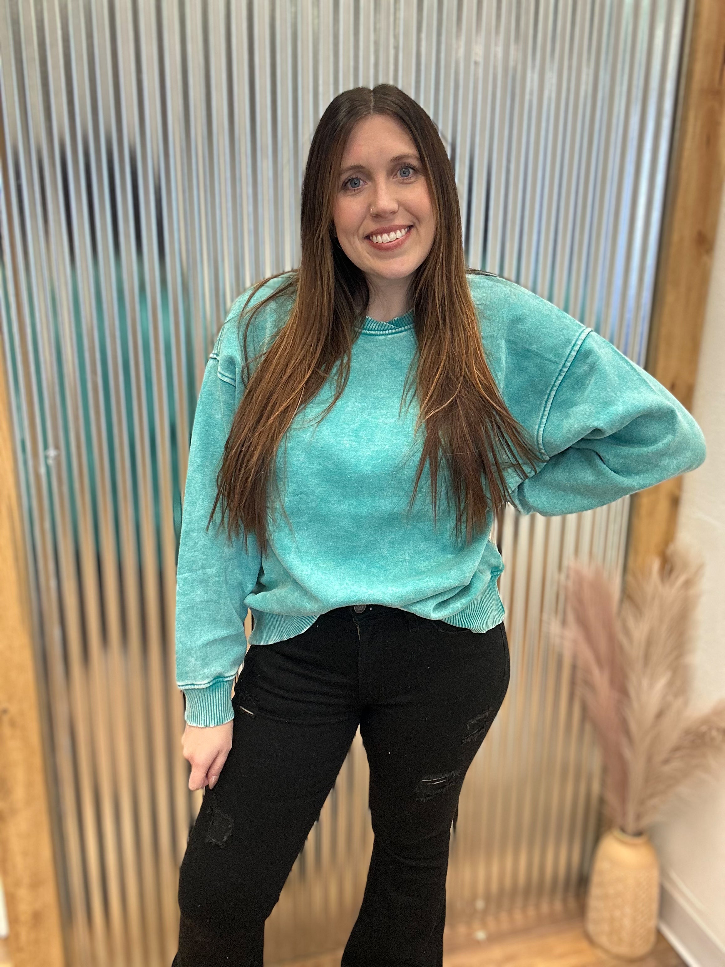 OVERSIZED FLEECE PULLOVER - LIGHT TEAL