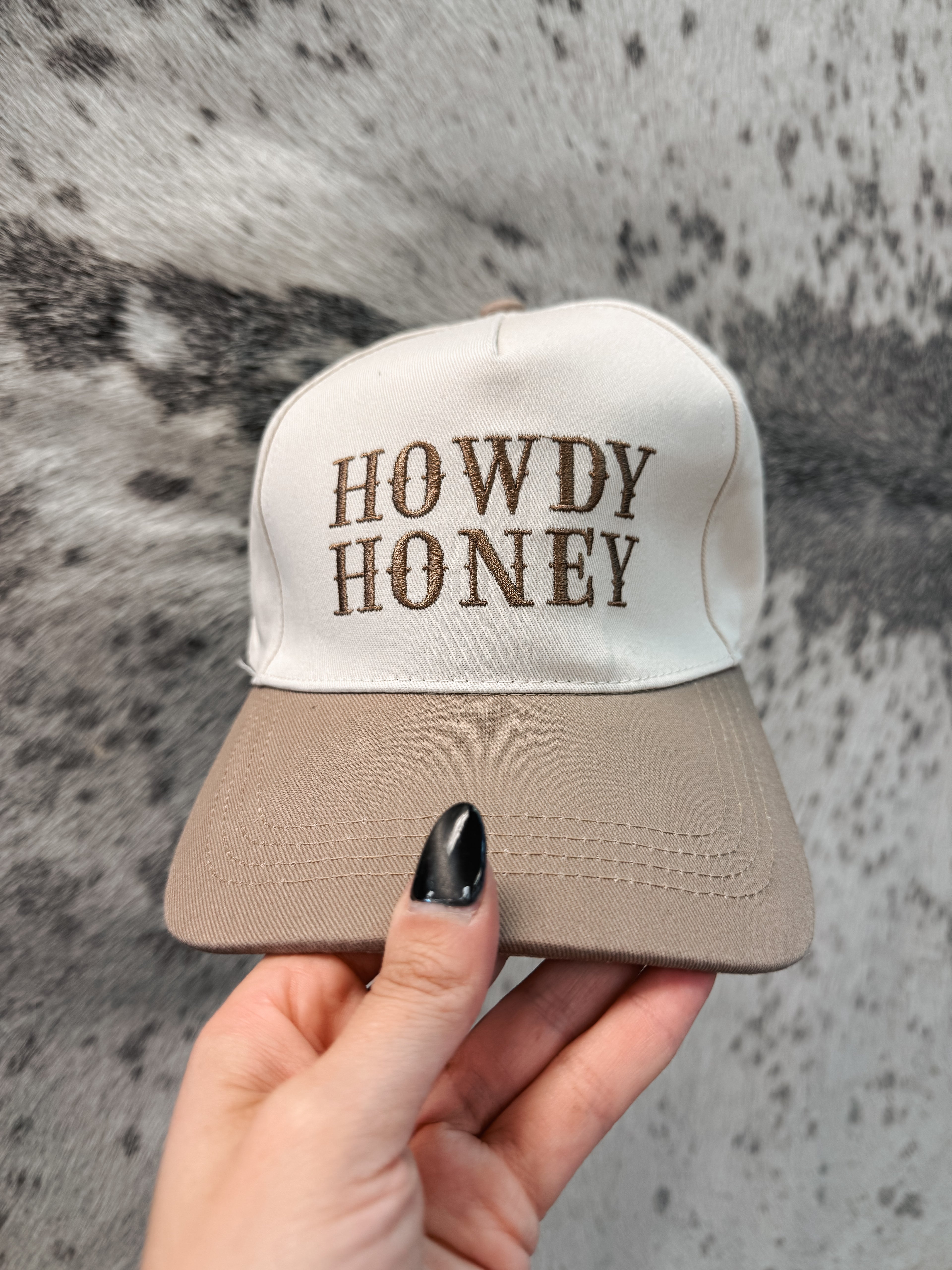 HOWDY HONEY HAT