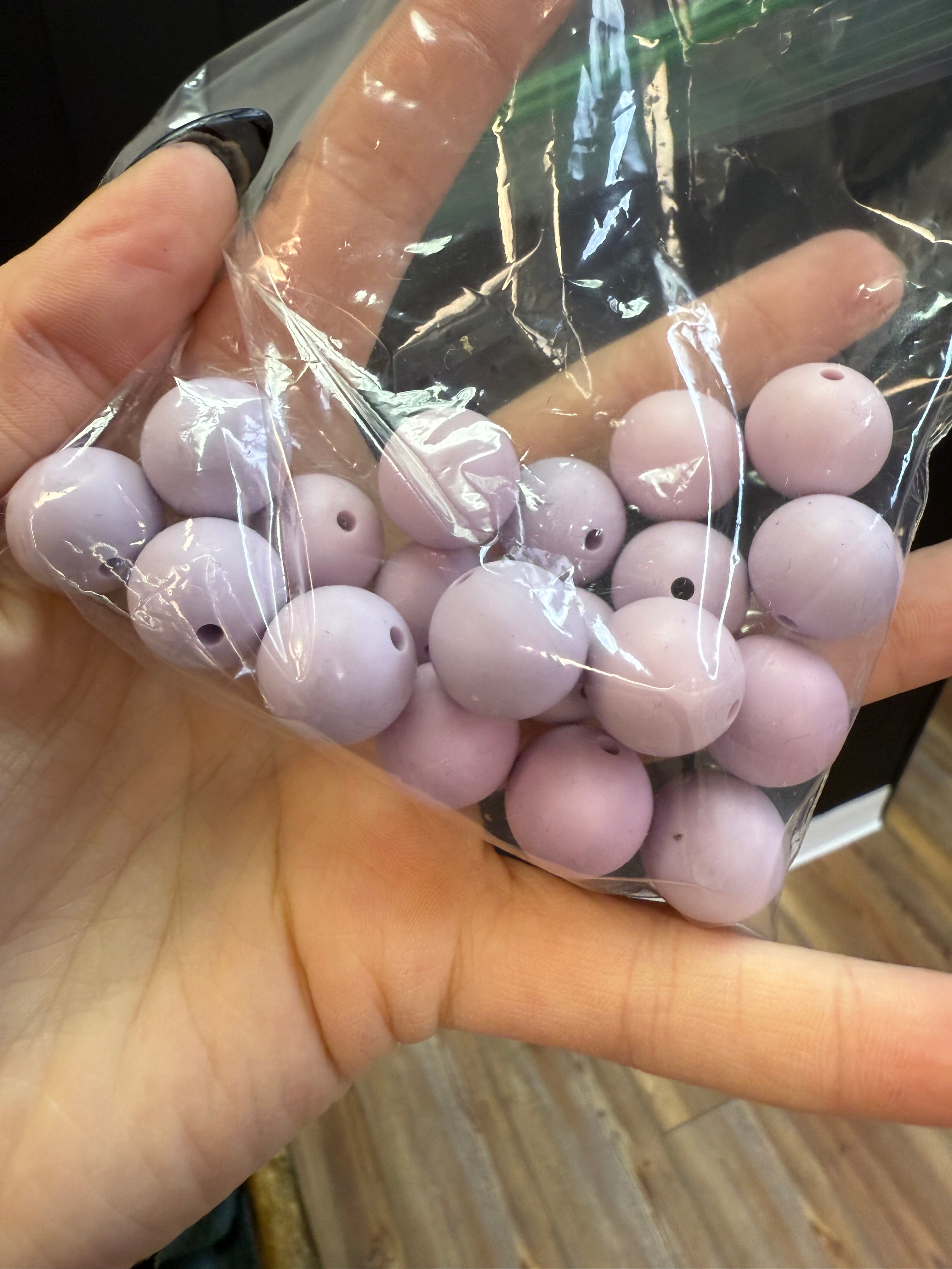 PACK OF 19 15MM LAVENDER MIX