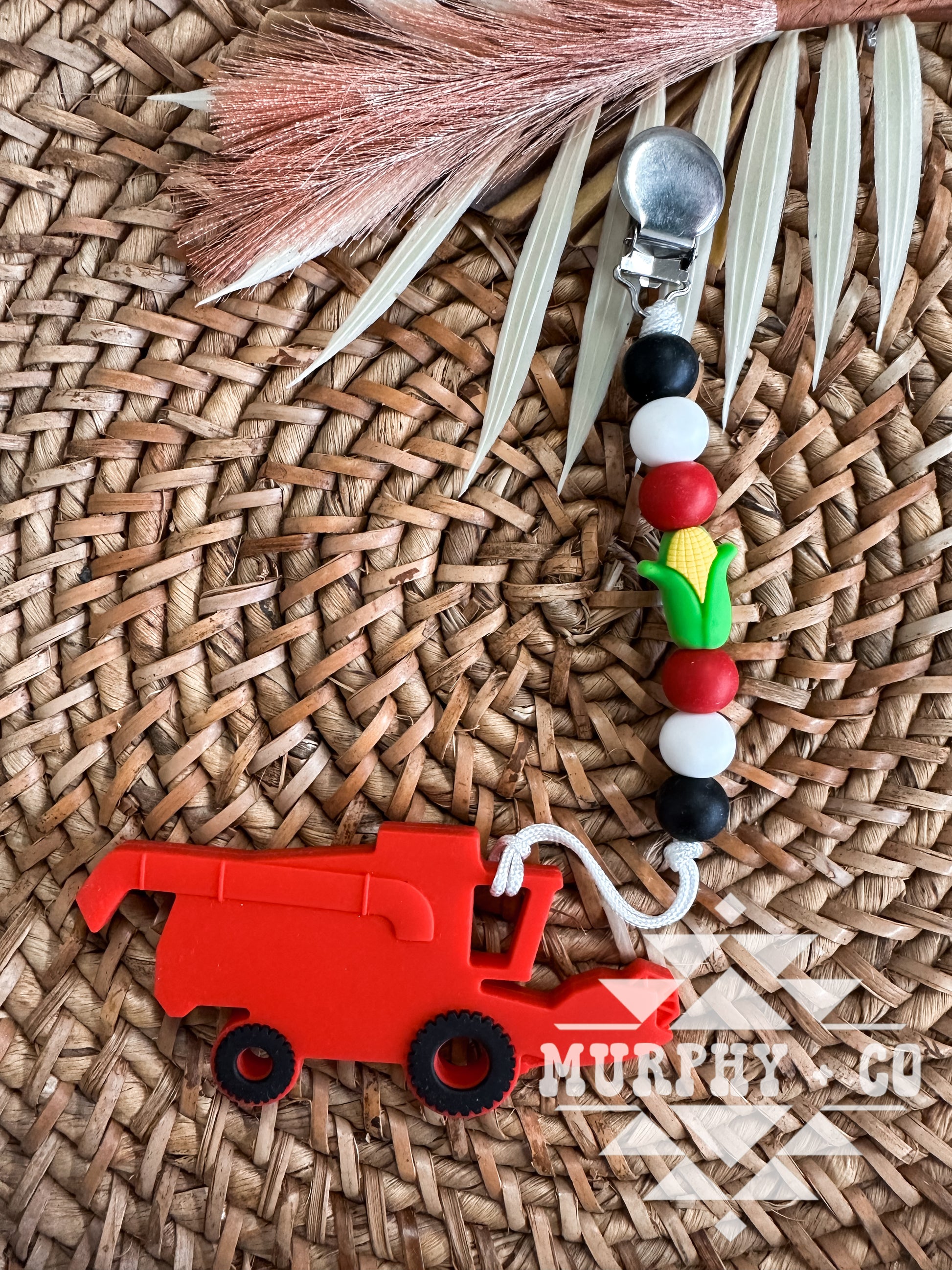 RED COMBINE TEETHER SET