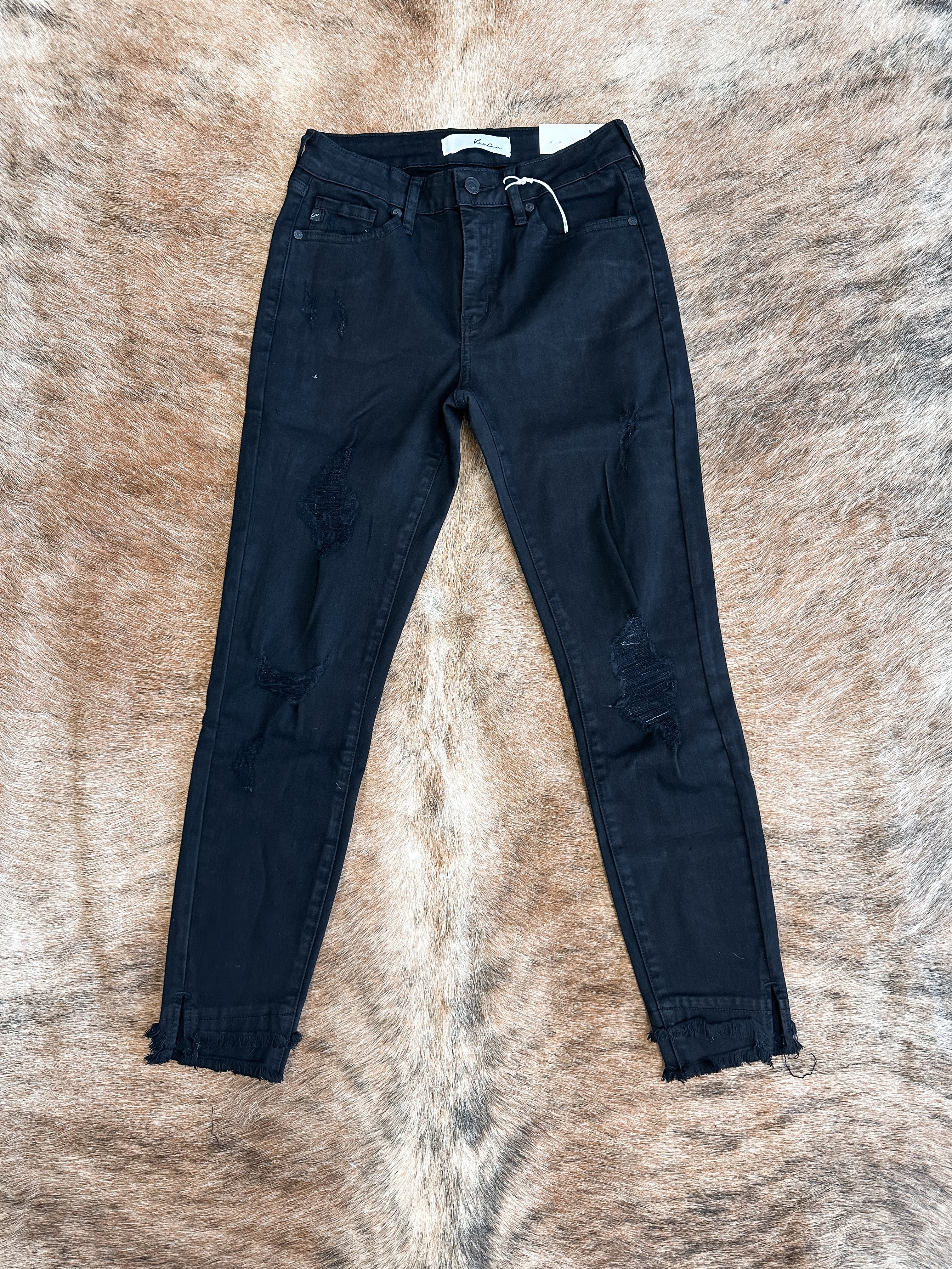 MID-RISE DISTRESSED ANKLE SKINNY - BLACK - KANCAN