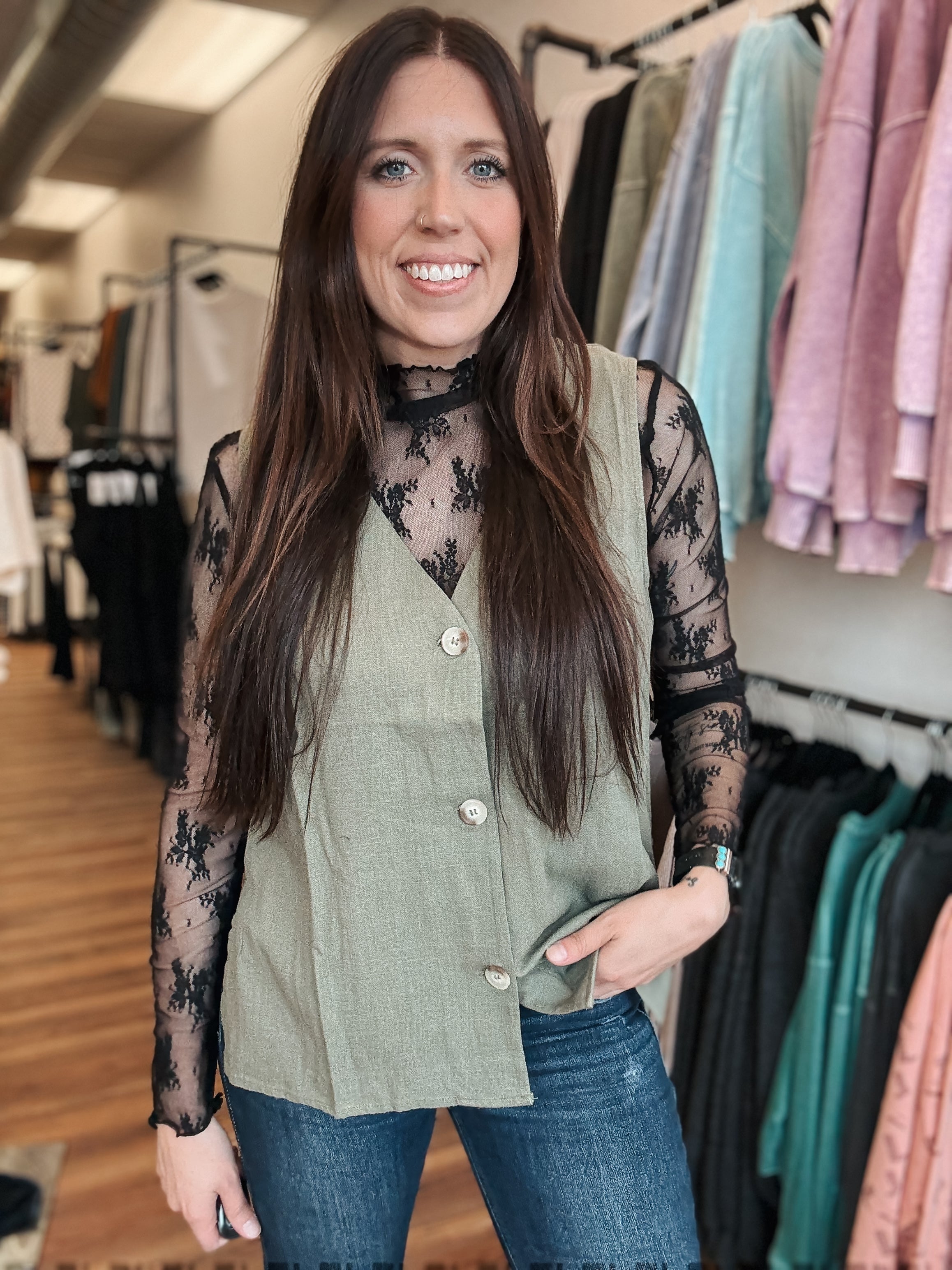 THE LUCY LINEN VEST - OLIVE