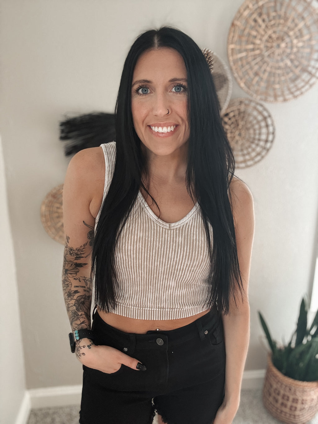 RIBBED CROPPED BRALETTE (PADDED) - ASH MOCHA