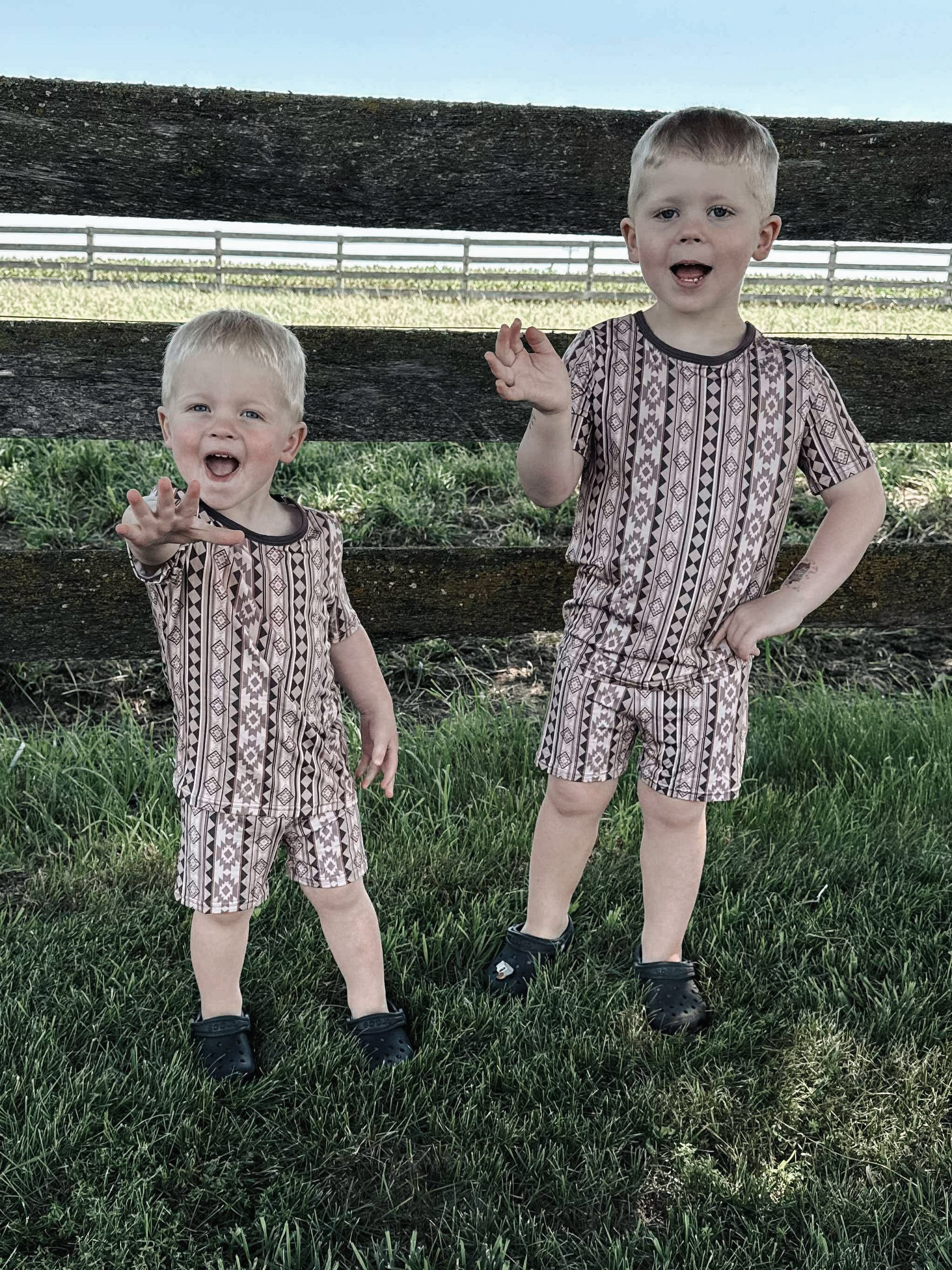 EXCLUSIVE DUSTY AZTEC BAMBOO TWO PIECE SHORT SET