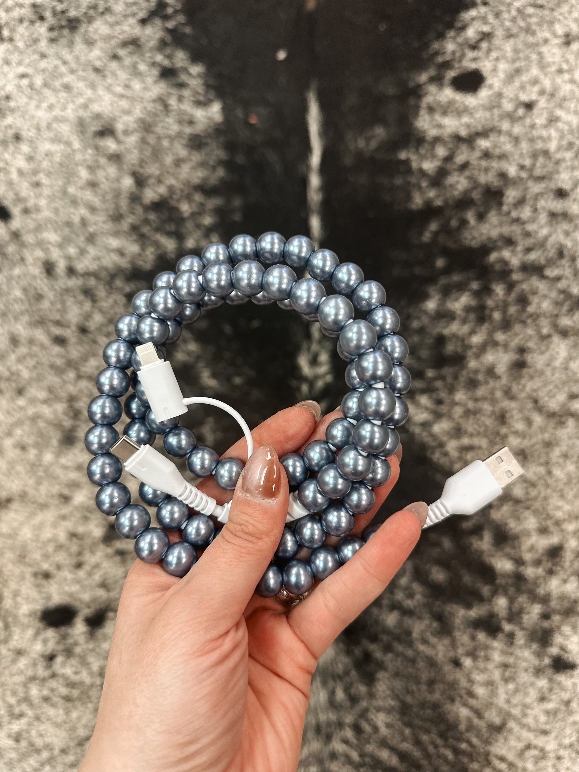 GRAY SILVER IRIDESCENT CAR CHARGER
