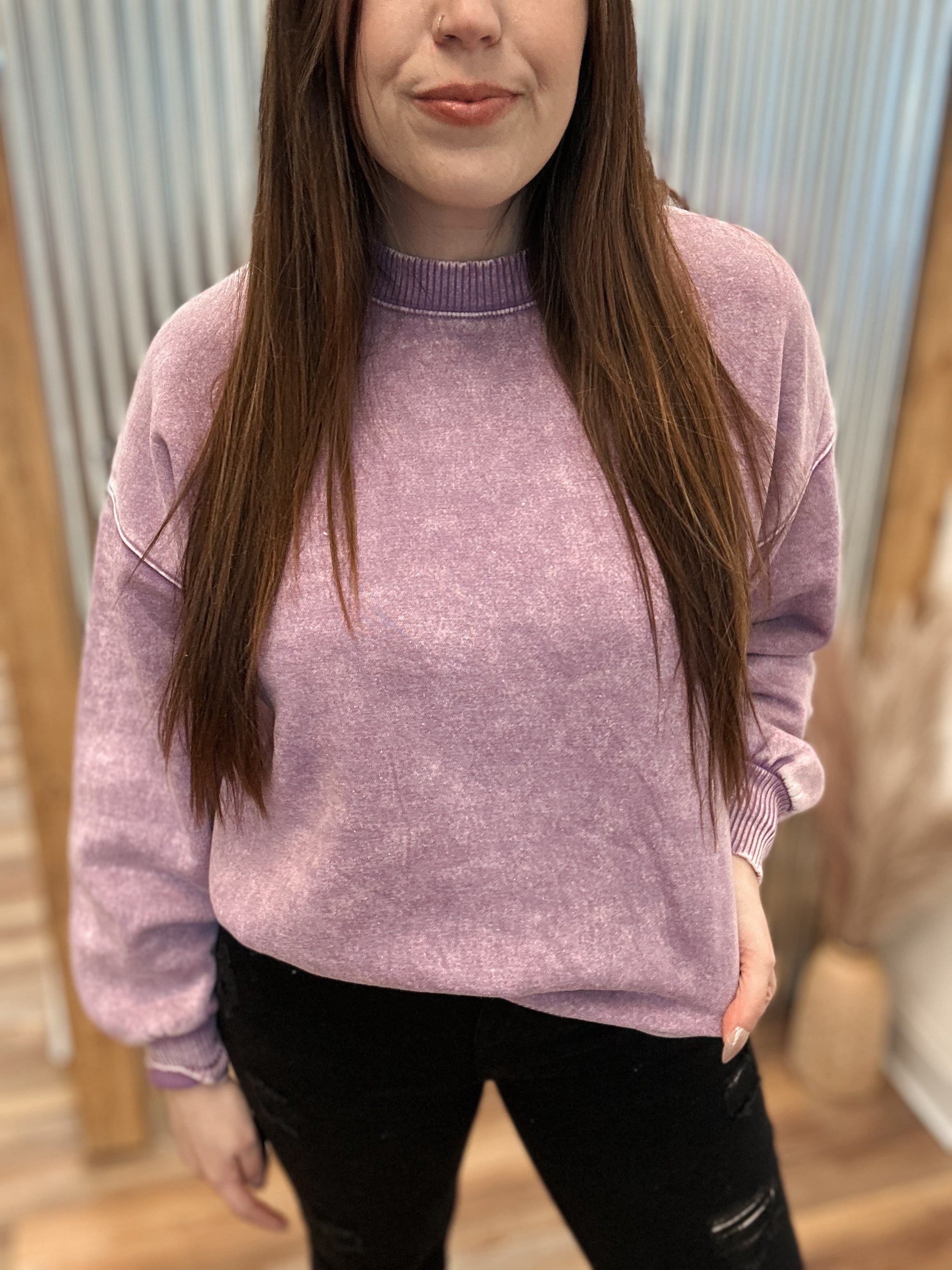 OVERSIZED ACID WASH FLEECE PULLOVER - LAVENDER