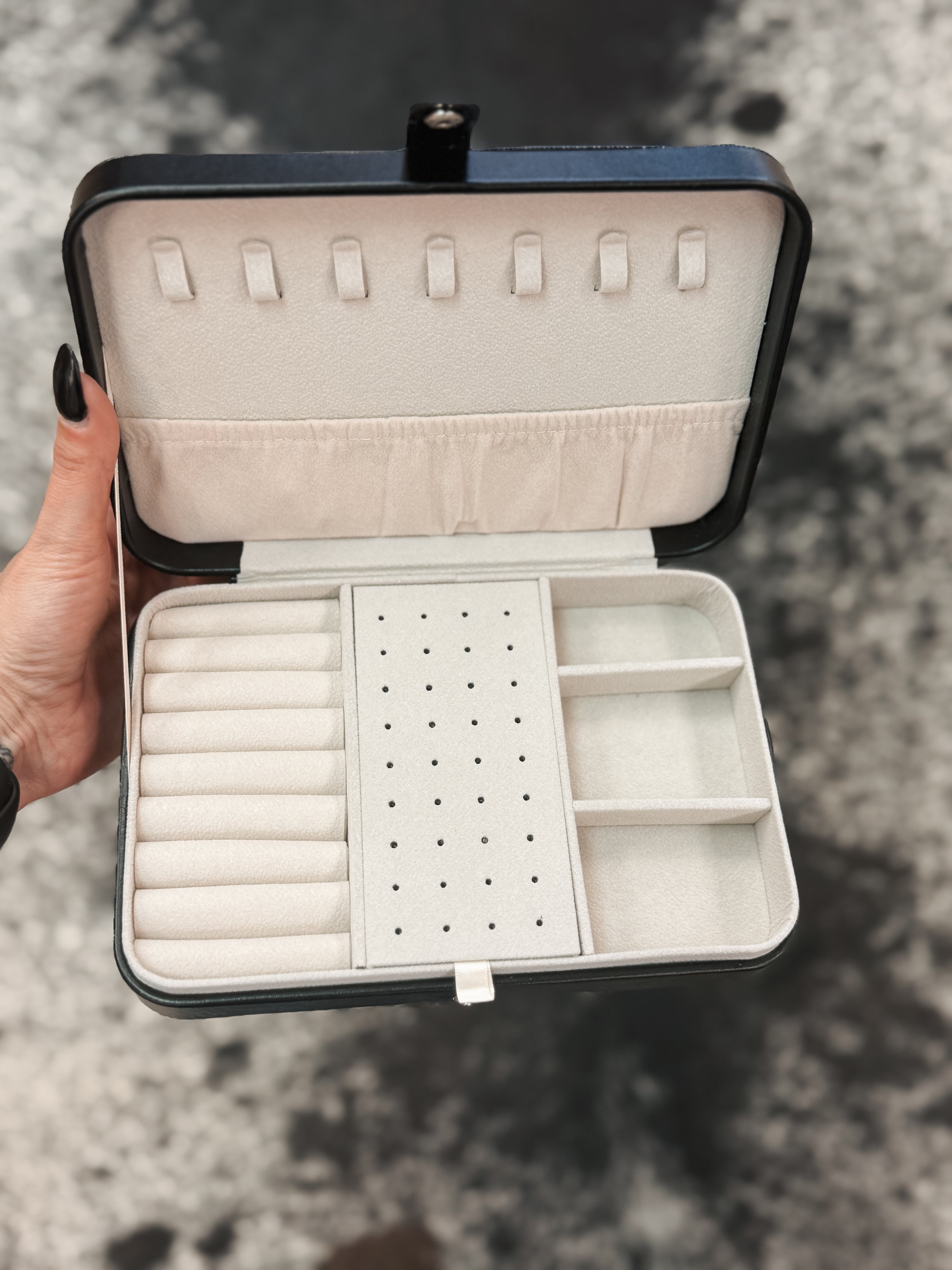 DRIPPIN' IN JEWELRY BOX