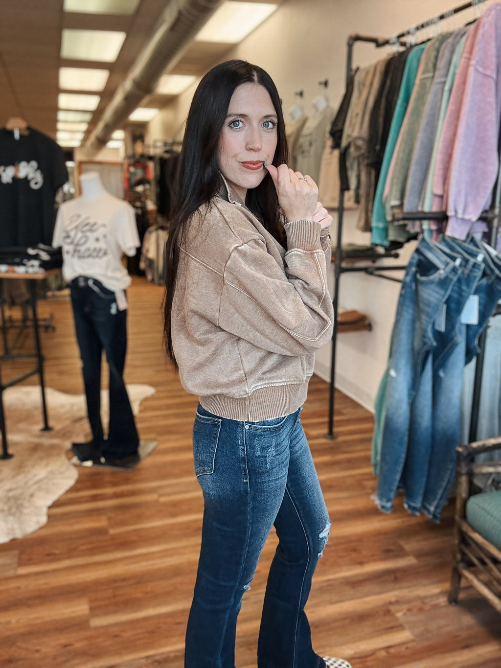 CROPPED ACID WASH 1/4 ZIP - CAMEL