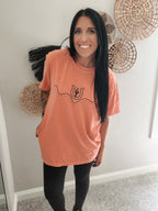 SEDONA HORSESHOE TEE