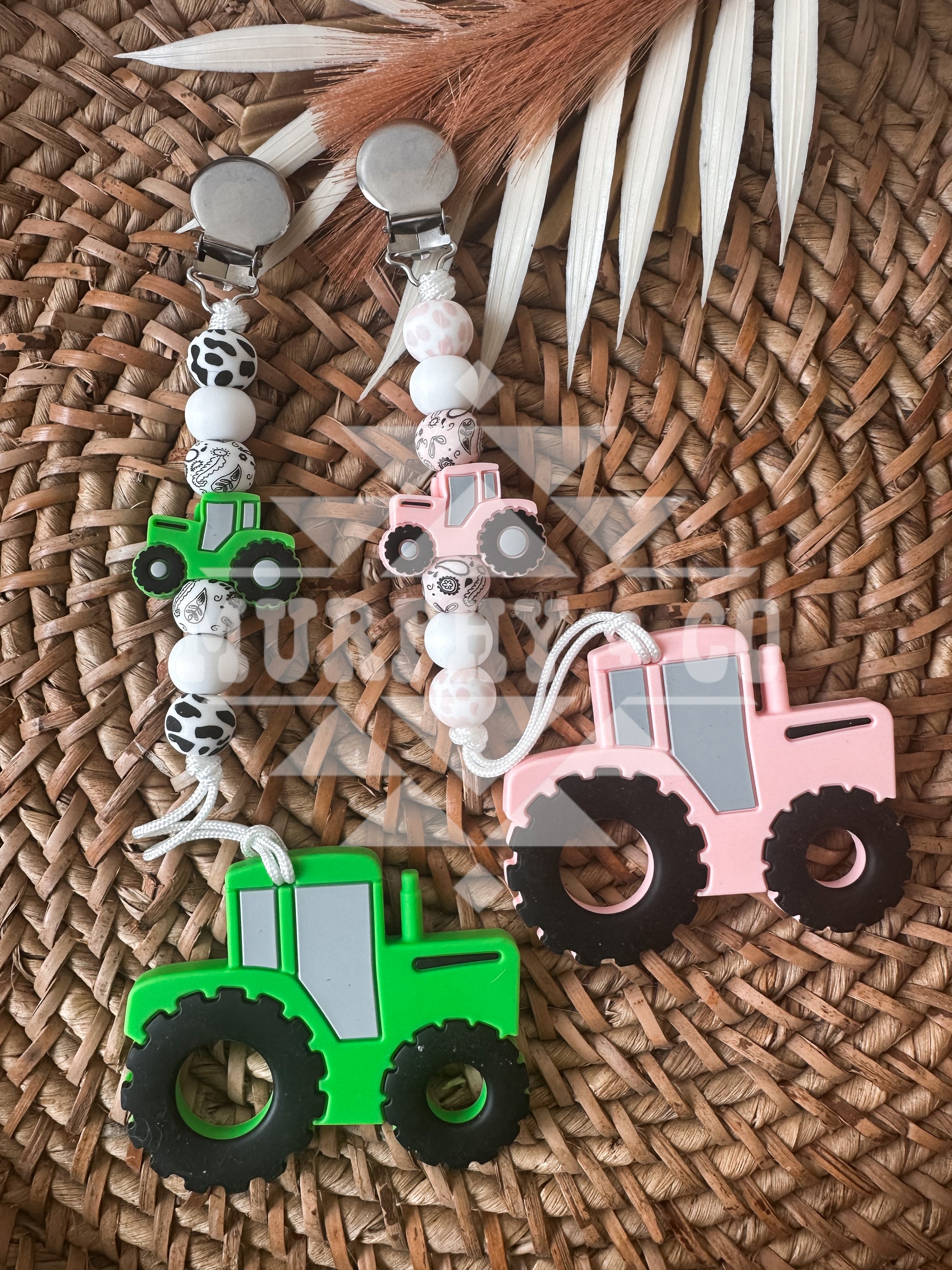 GONE FARMING TEETHER SET