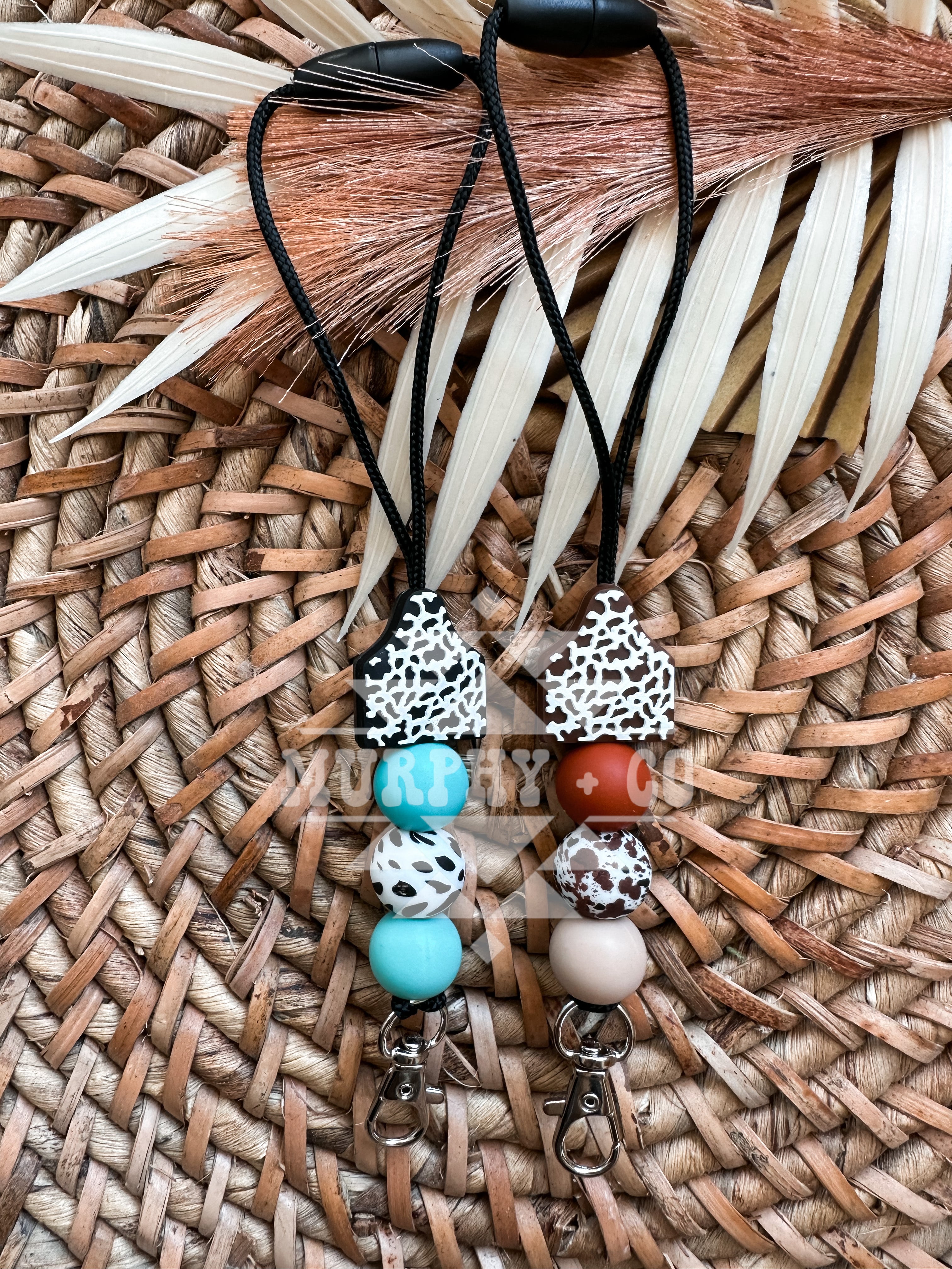 COW TAG FRESHIE HANGER